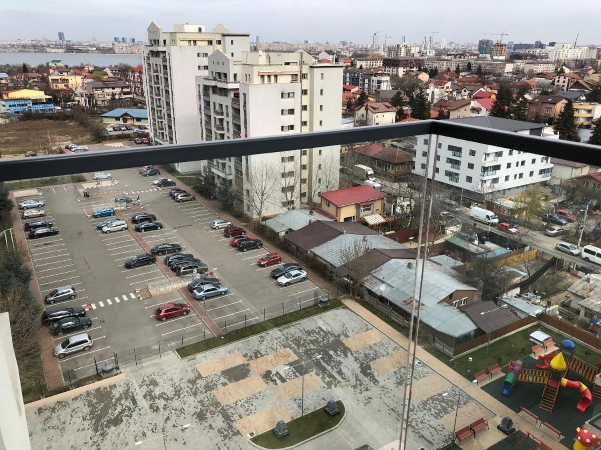 Luxury Westpark 2-Room Apartment Lakeview W5 Bukarest Exteriör bild